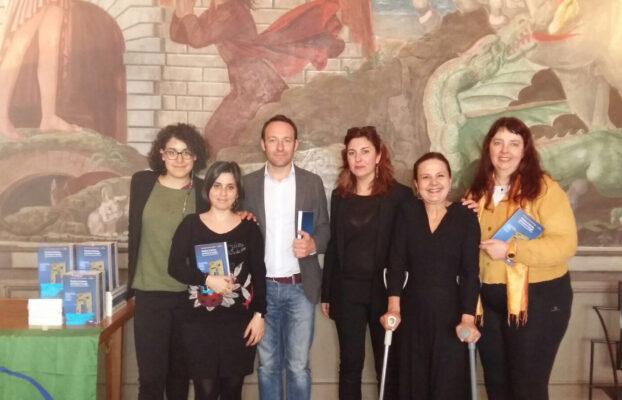 Ferrara: presentazione del libro “Partire è breve, arrivare è lungo – racconti dall’altra parte del mare”